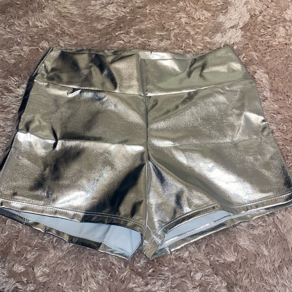 Women Metallic Shorts High Waist Hot Pants Rave Dance Bottoms Silver Medium
